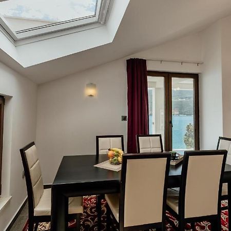 Apartments Joy Herceg Novi Zewnętrze zdjęcie