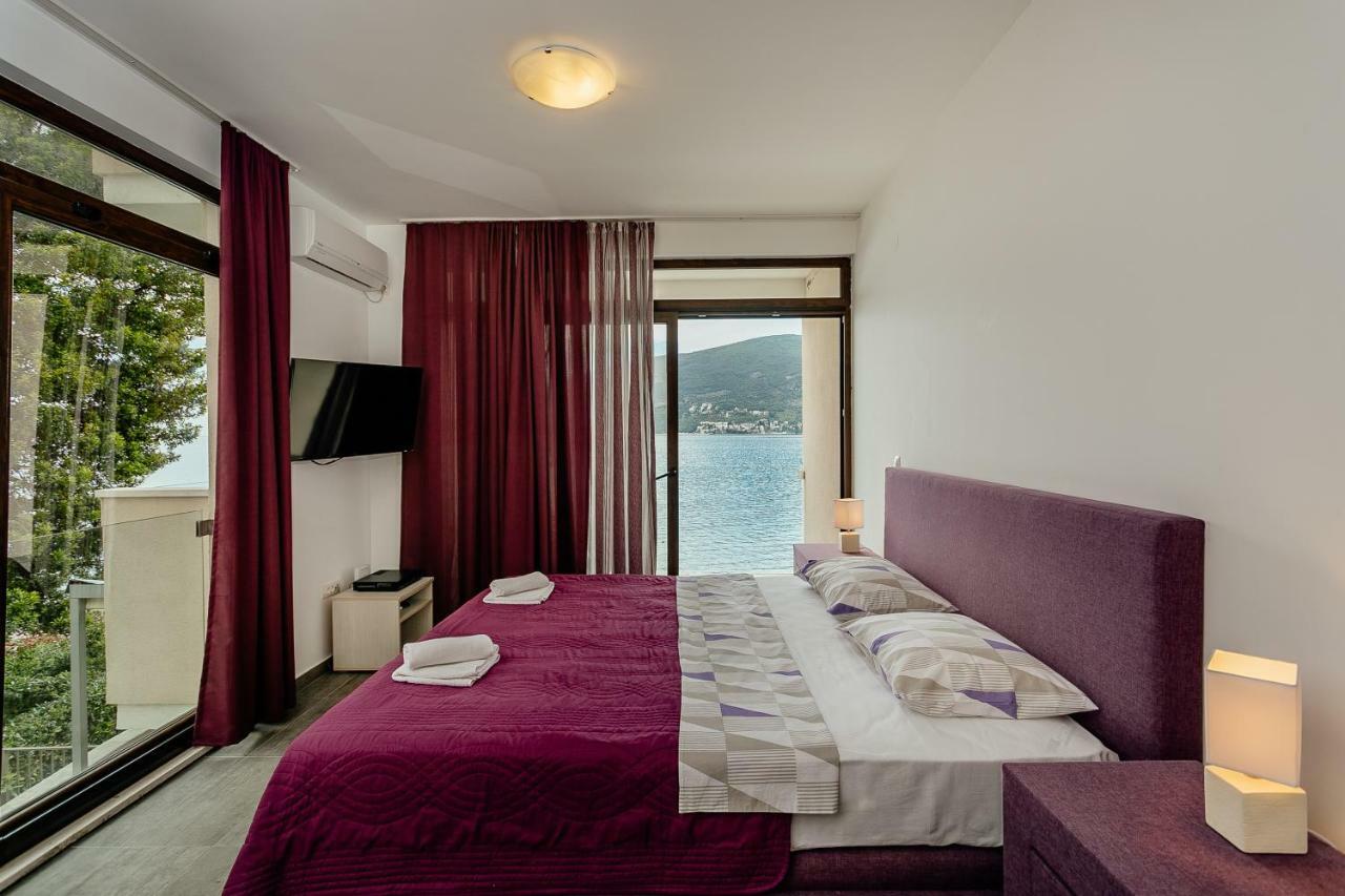 Apartments Joy Herceg Novi Zewnętrze zdjęcie